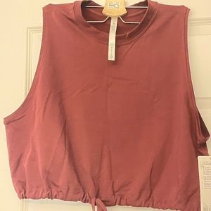 Lululemon cropped tank